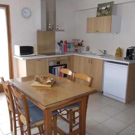Appartement T2 Bas De Villa Avec Jardinet Au Calme Proche Mer La Seyne-sur-Mer Ngoại thất bức ảnh