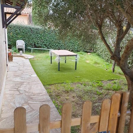 Appartement T2 Bas De Villa Avec Jardinet Au Calme Proche Mer La Seyne-sur-Mer Ngoại thất bức ảnh