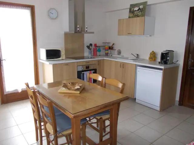 Appartement T2 Bas De Villa Avec Jardinet Au Calme Proche Mer La Seyne-sur-Mer Ngoại thất bức ảnh